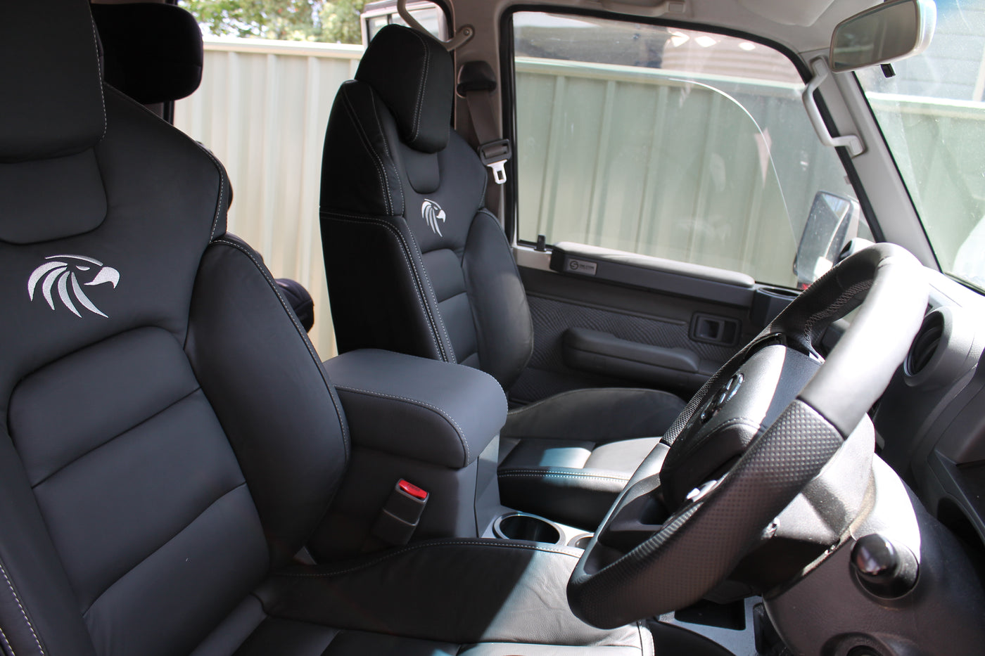 Huracan Centre Console for LandCruiser 70 Series (2007–2021) (FJ79/LC76 Double Cab)