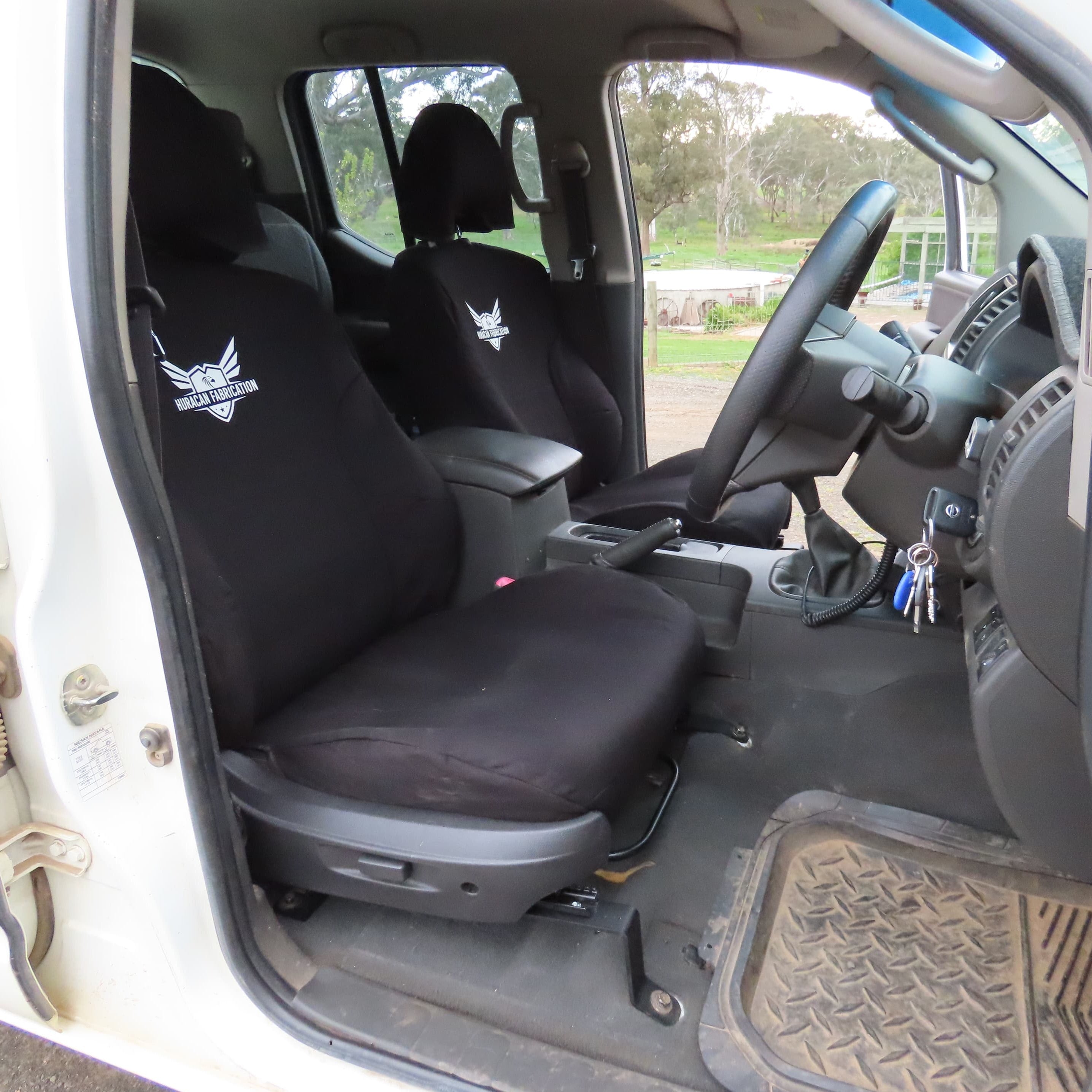 Black duck outlet seat covers hilux